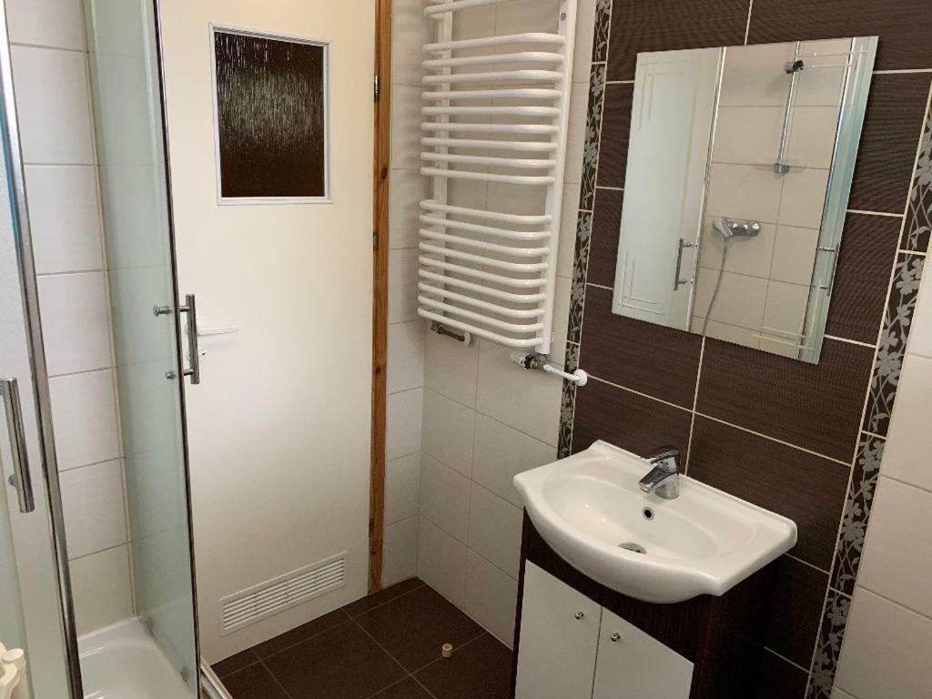 As Gosciniec Apartamento Mikołajki Exterior foto